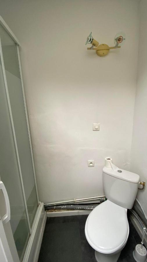 Appartement Dans Une Impasse Calme Proche De La Gare Amiens Exterior foto