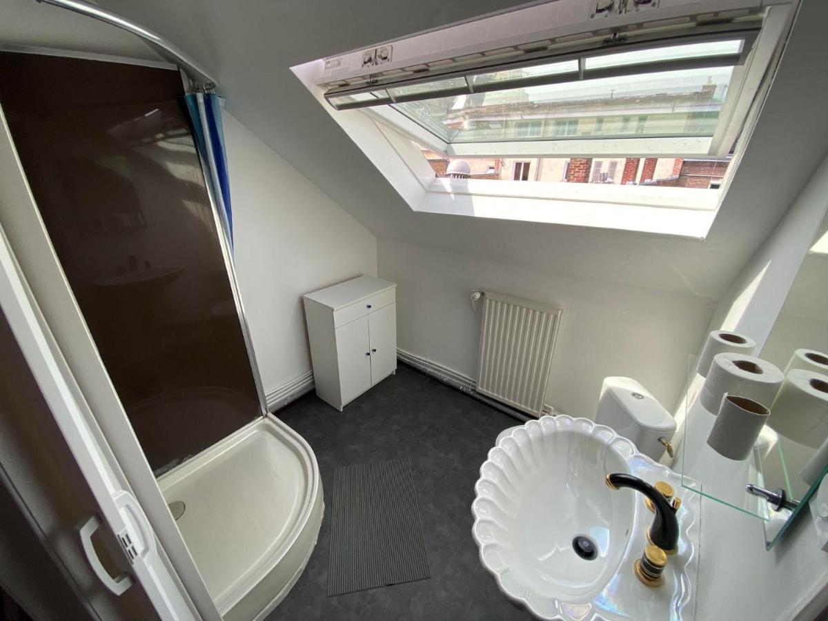 Appartement Dans Une Impasse Calme Proche De La Gare Amiens Exterior foto