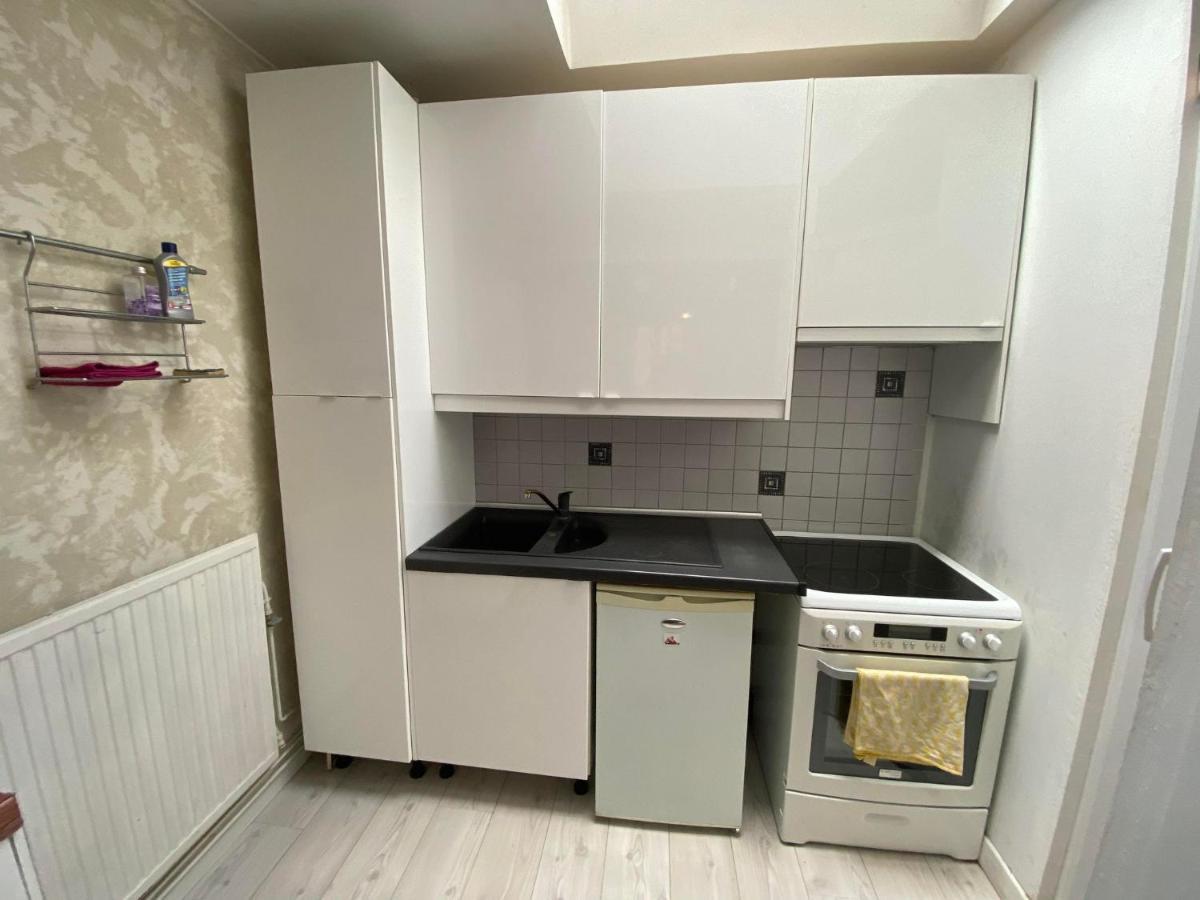 Appartement Dans Une Impasse Calme Proche De La Gare Amiens Exterior foto